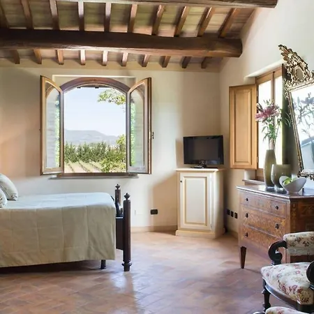 Assisi Βίλα *